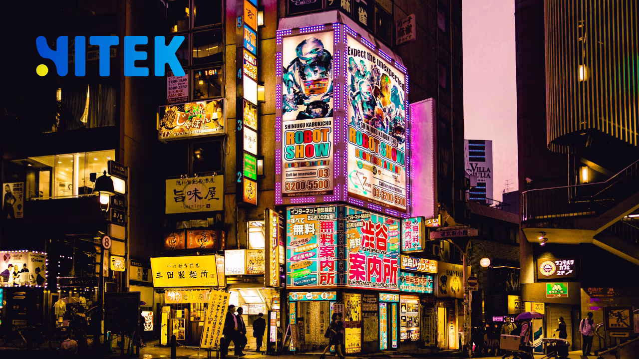 How digital signage transforms in-store experience