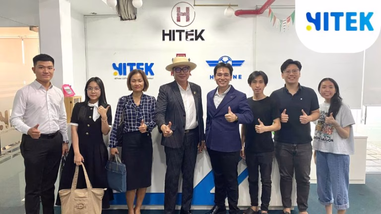 Đại diện Hội doanh nhân trẻ Việt Nam cùng Hitek Software (Hitek Group)